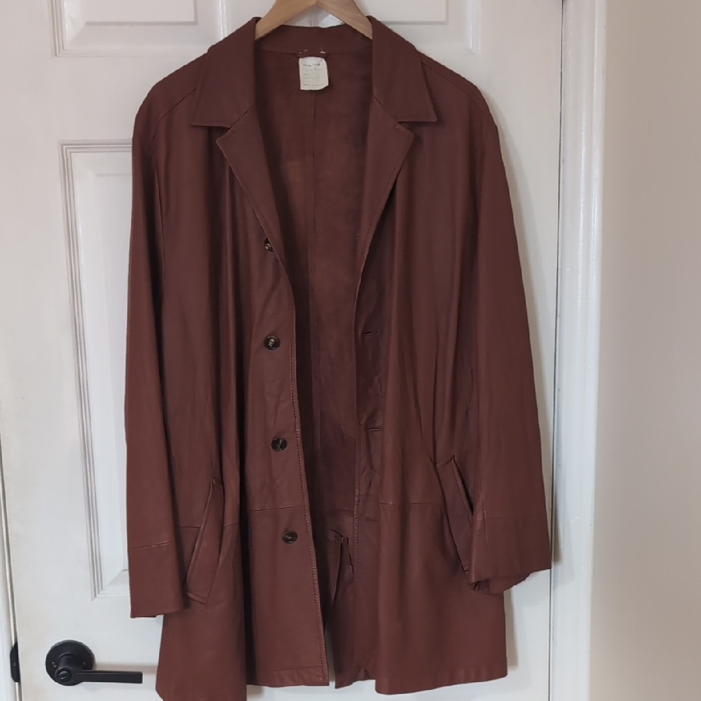 Vera Pelle Brown Leather Garment 3/4 Unlined Leather Jacket . Beautiful Detail.